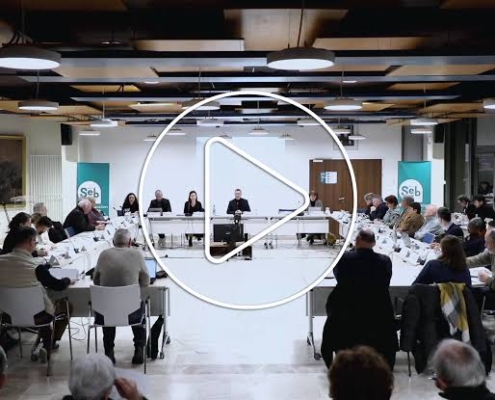 Caméras robotisées ou cadreur pour filmer un conseil municipal